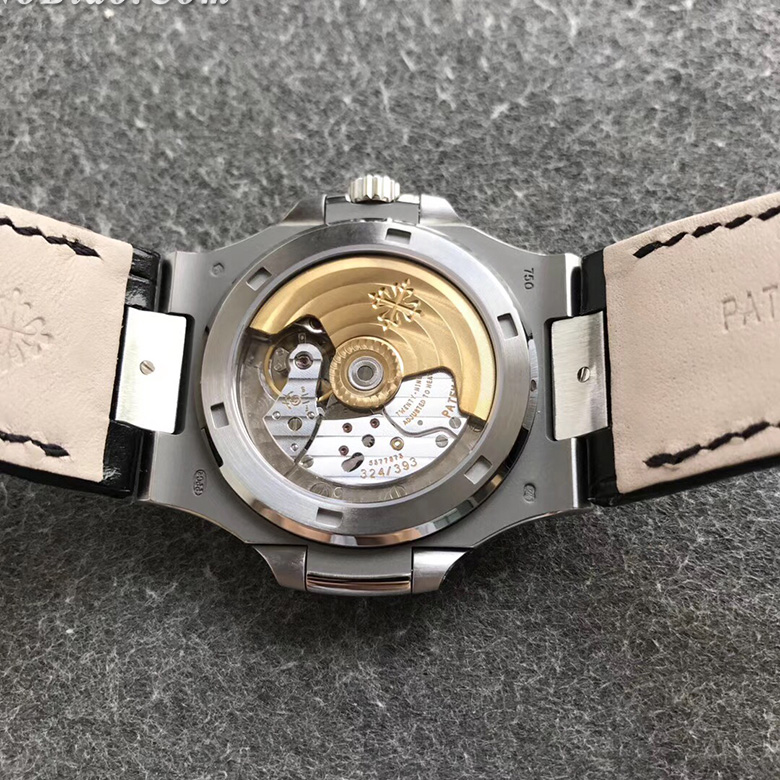PPF厂百达翡丽鹦鹉螺5711皮带款高仿手表 机芯摆轮位置和正品一致