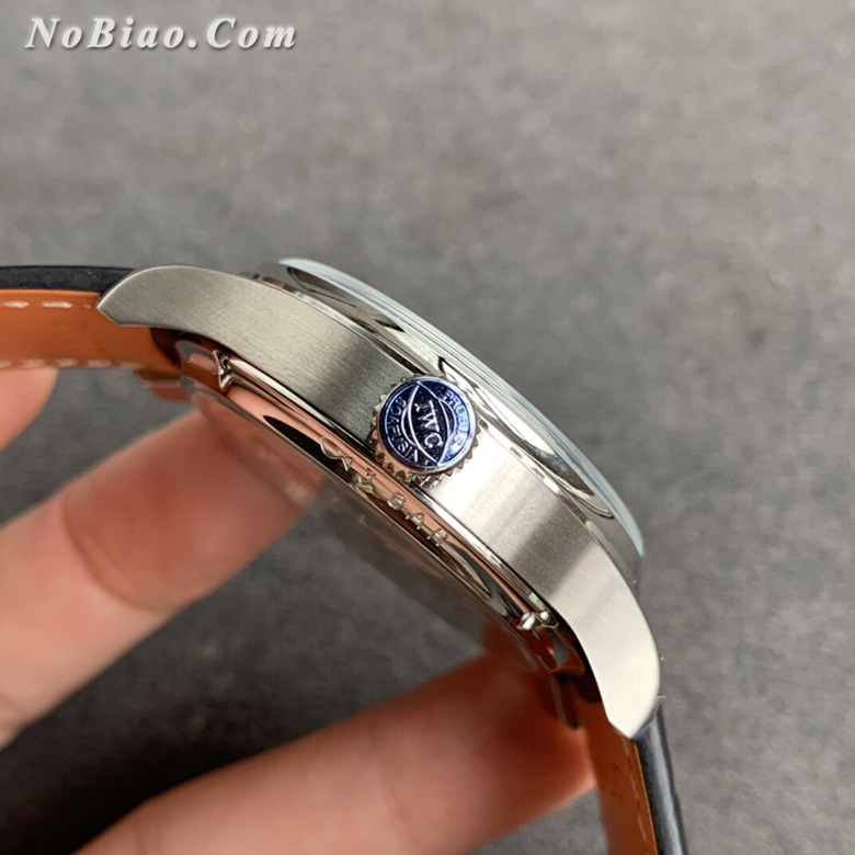 V9厂万国葡萄牙系列蓝面万年历复刻手表